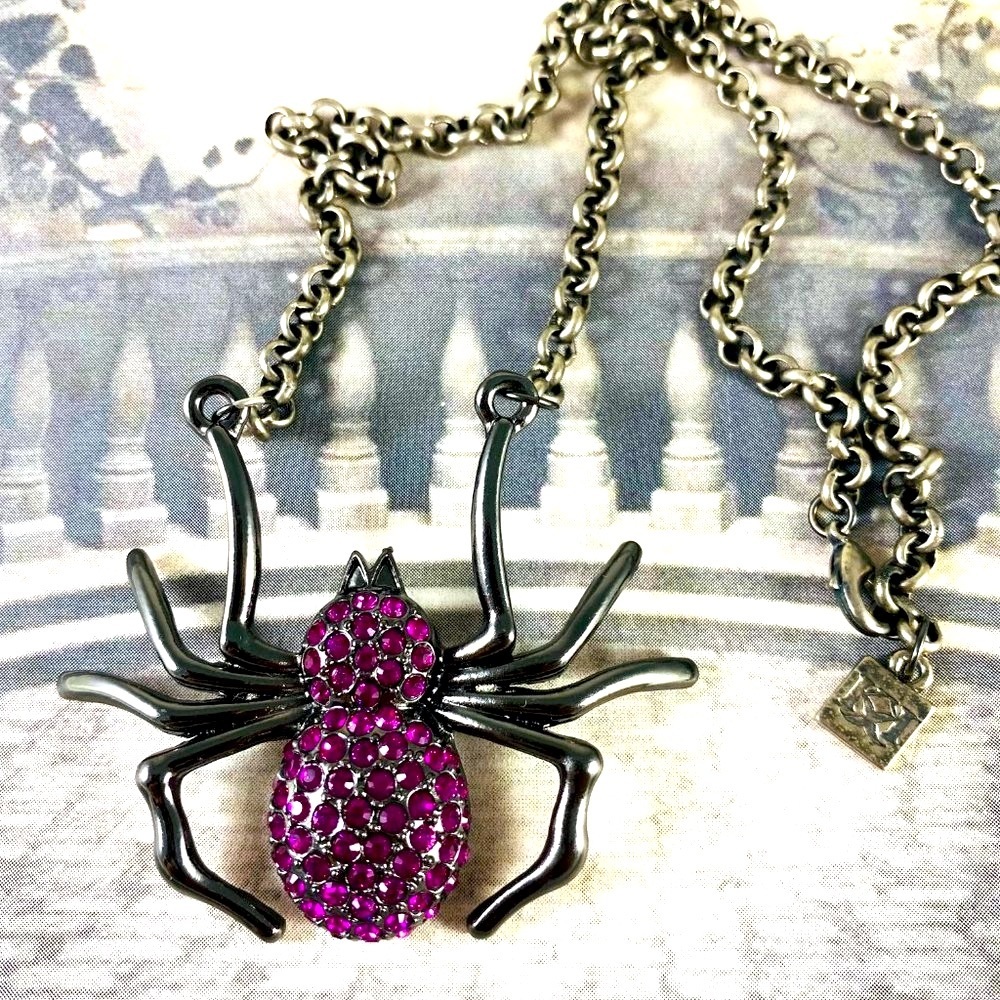 Sparkle Spider Necklace with Fuchsia crystals